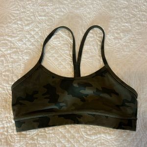 Lululemon camo sports bra